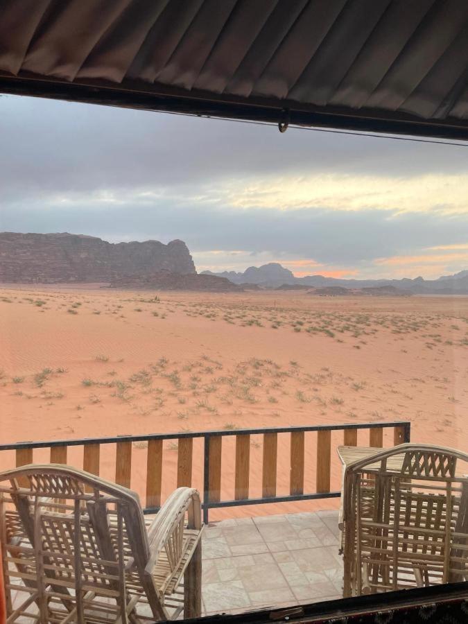 Hotel Bedouin Life Camp Wadi Rum Esterno foto