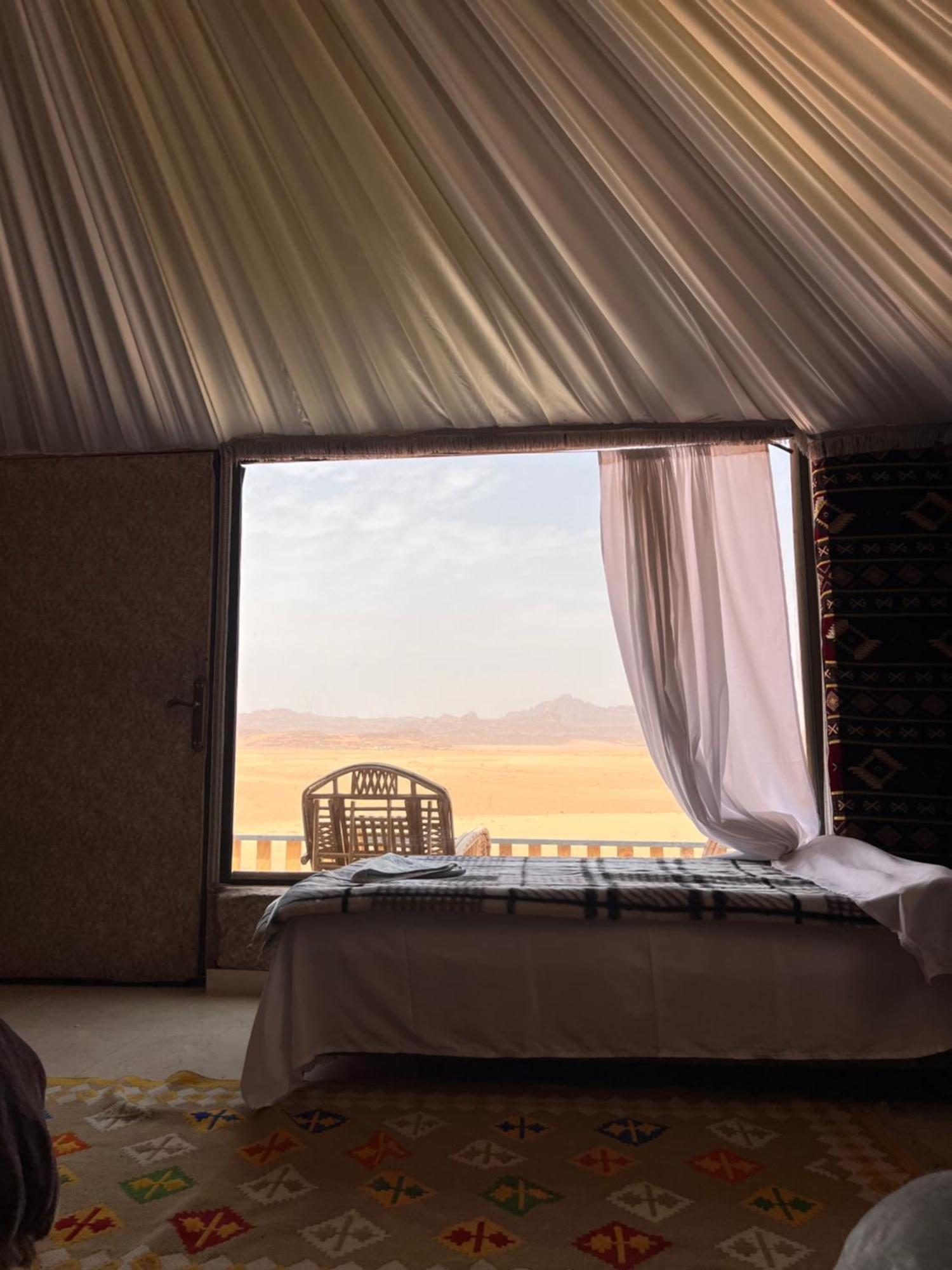 Hotel Bedouin Life Camp Wadi Rum Esterno foto