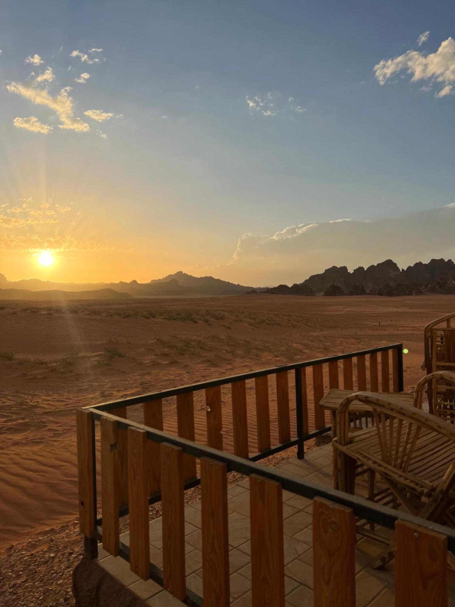 Hotel Bedouin Life Camp Wadi Rum Esterno foto