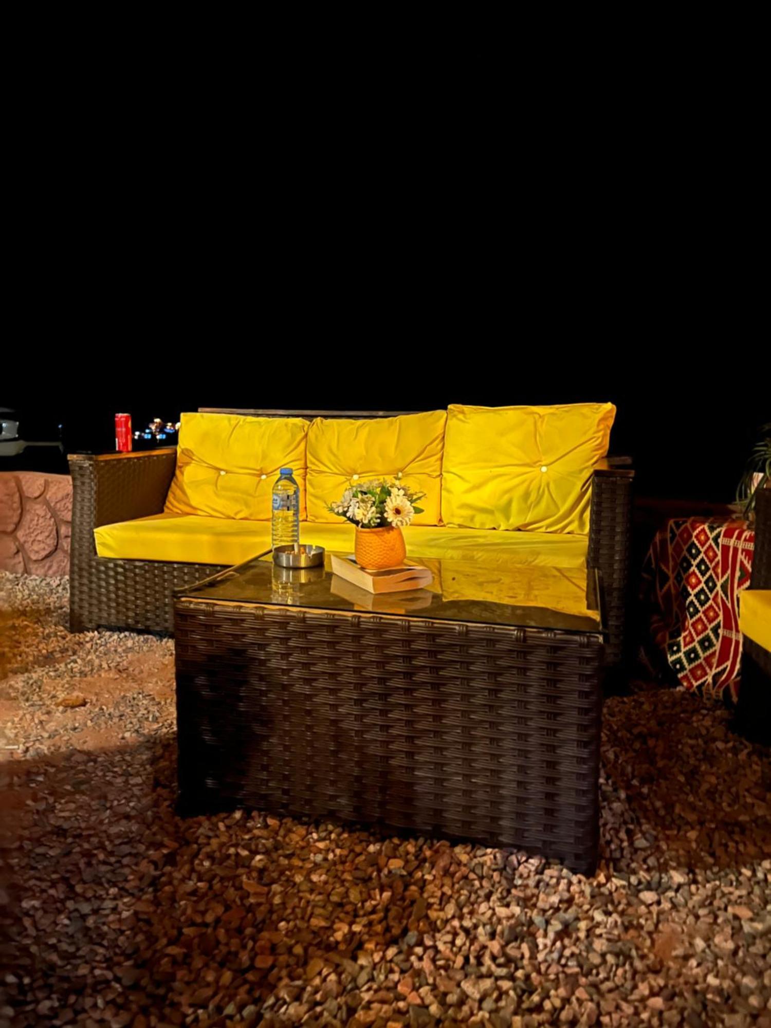 Hotel Bedouin Life Camp Wadi Rum Esterno foto